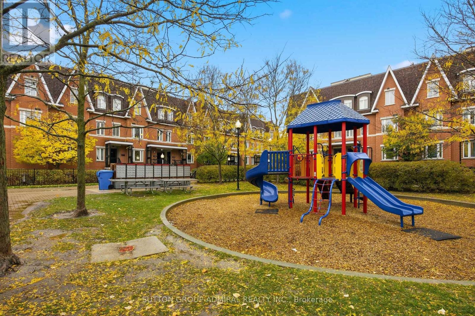 












216 - 308 JOHN STREET

,
Markham (Aileen-Willowbrook),




Ontario
L3T0A7

