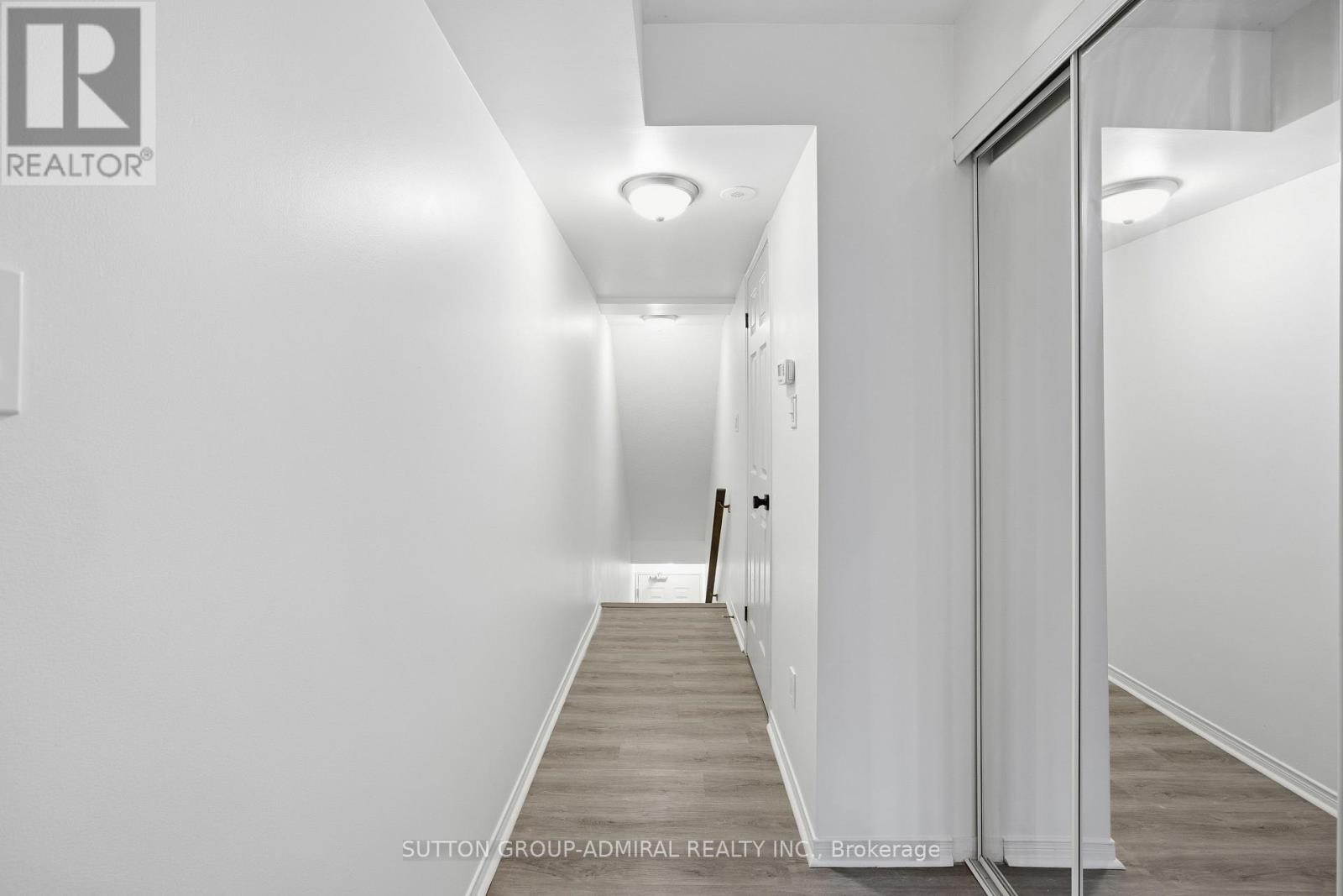 












216 - 308 JOHN STREET

,
Markham (Aileen-Willowbrook),




Ontario
L3T0A7

