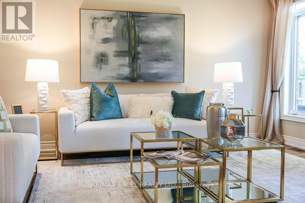 












166 TOWNSGATE DRIVE

,
Vaughan (Crestwood-Springfarm-Yorkhill),




Ontario
L4J8J5

