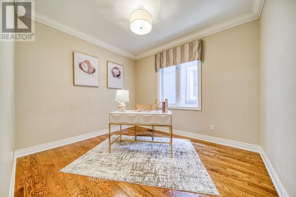 












166 TOWNSGATE DRIVE

,
Vaughan (Crestwood-Springfarm-Yorkhill),




Ontario
L4J8J5

