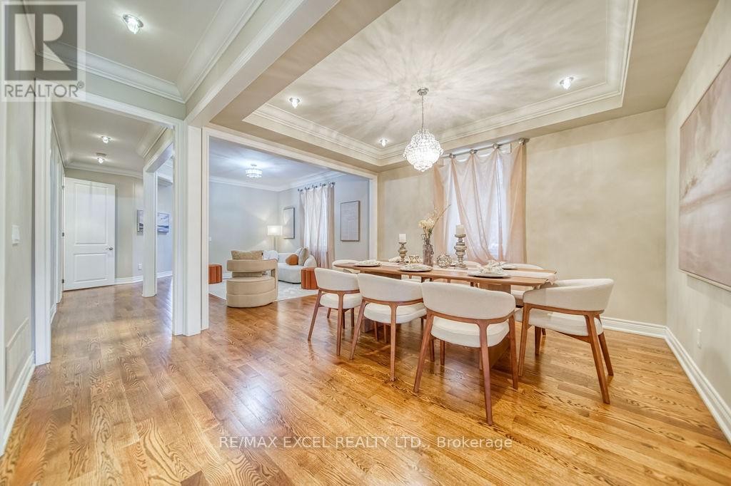 












166 TOWNSGATE DRIVE

,
Vaughan (Crestwood-Springfarm-Yorkhill),




Ontario
L4J8J5

