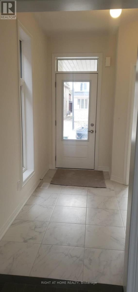 












1320 DAVIS LOOP

,
Innisfil (Lefroy),




Ontario
L0L1W0

