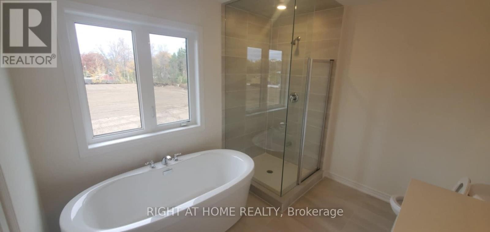 












1320 DAVIS LOOP

,
Innisfil (Lefroy),




Ontario
L0L1W0

