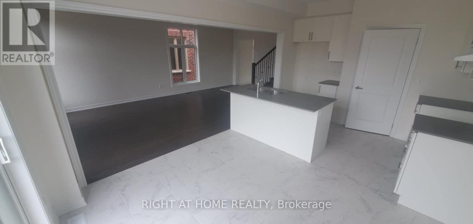 












1320 DAVIS LOOP

,
Innisfil (Lefroy),




Ontario
L0L1W0

