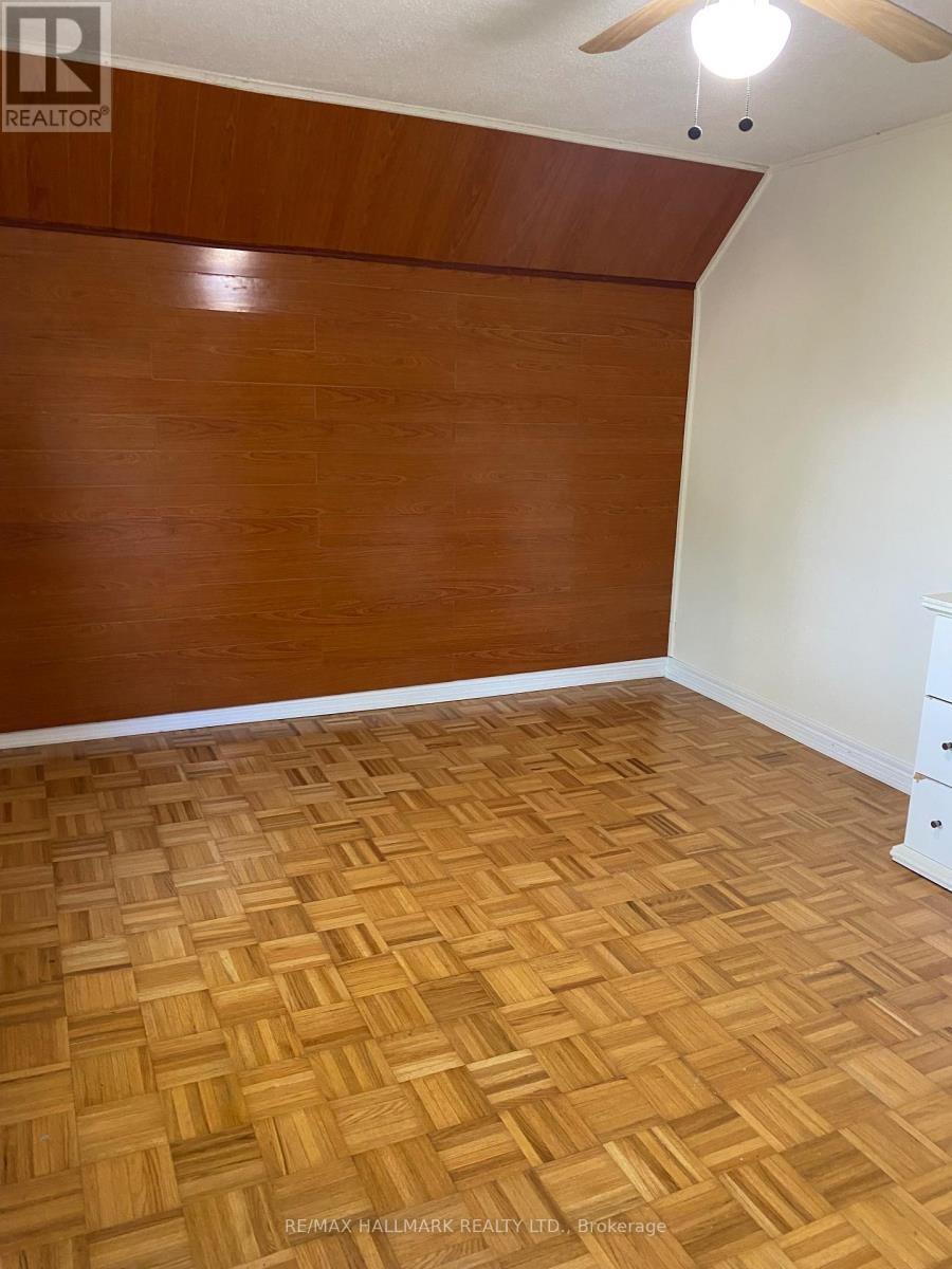 












5440 YONGE STREET

,
Innisfil (Gilford),




Ontario
L0L1R0

