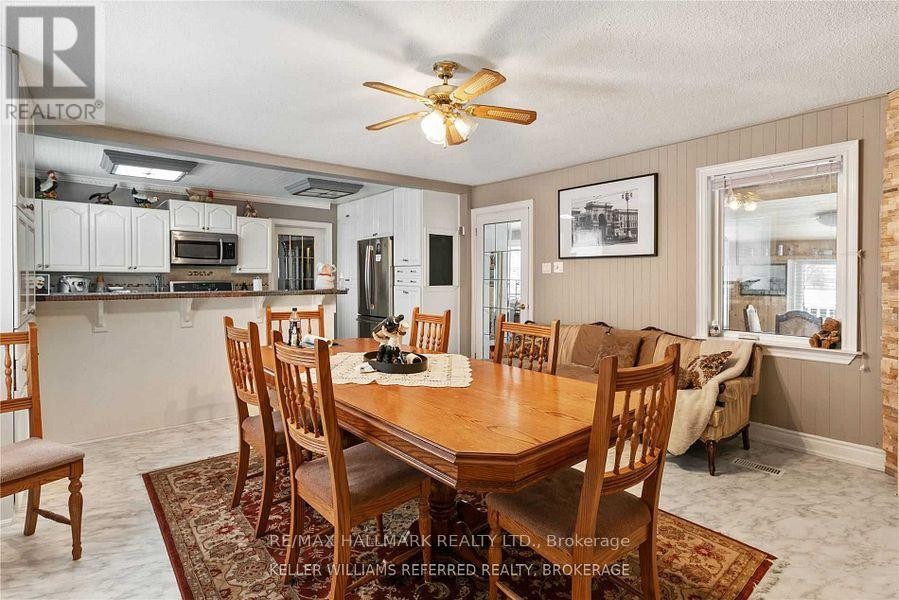 












5440 YONGE STREET

,
Innisfil (Gilford),




Ontario
L0L1R0

