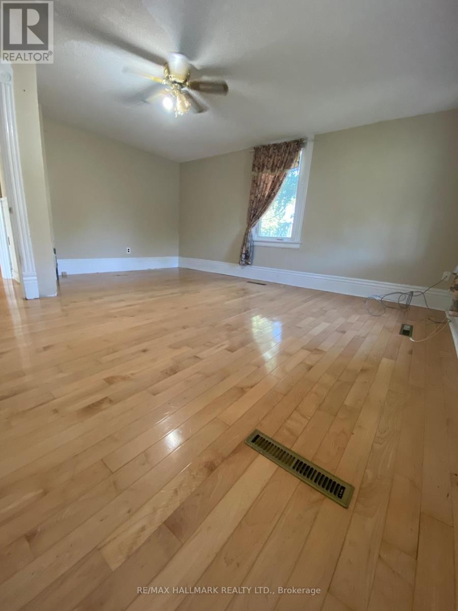 












5440 YONGE STREET

,
Innisfil (Gilford),




Ontario
L0L1R0

