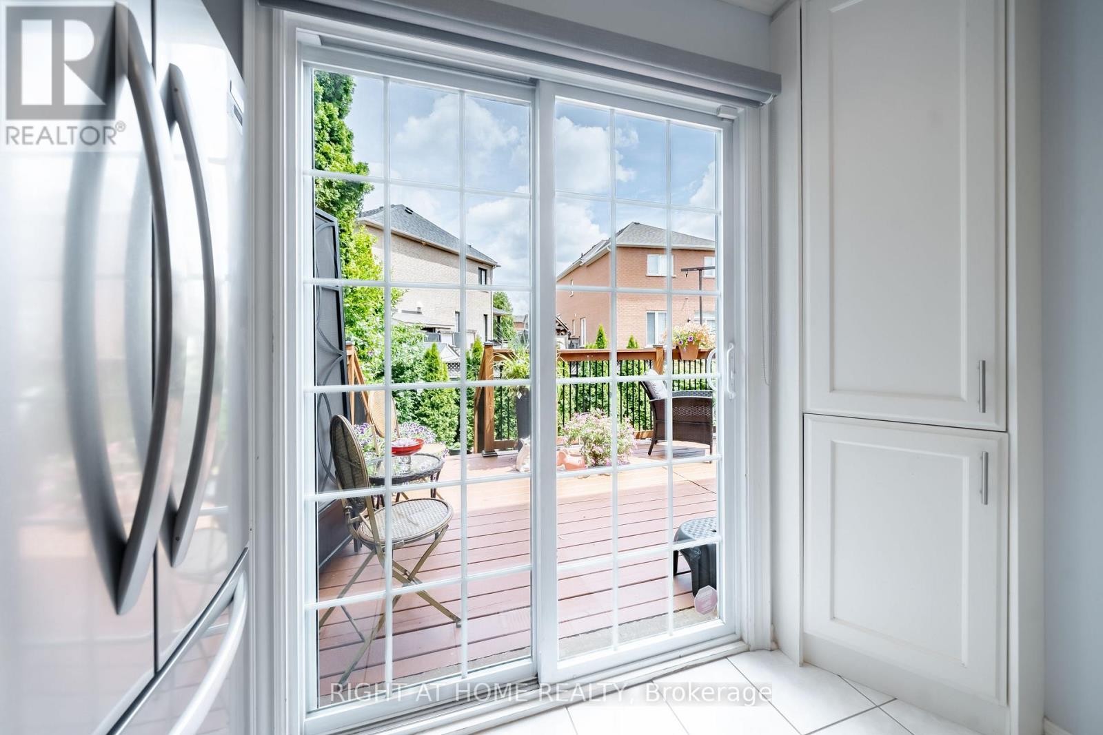 












259 TALL GRASS TRAIL

,
Vaughan (East Woodbridge),




Ontario
L4L3P7

