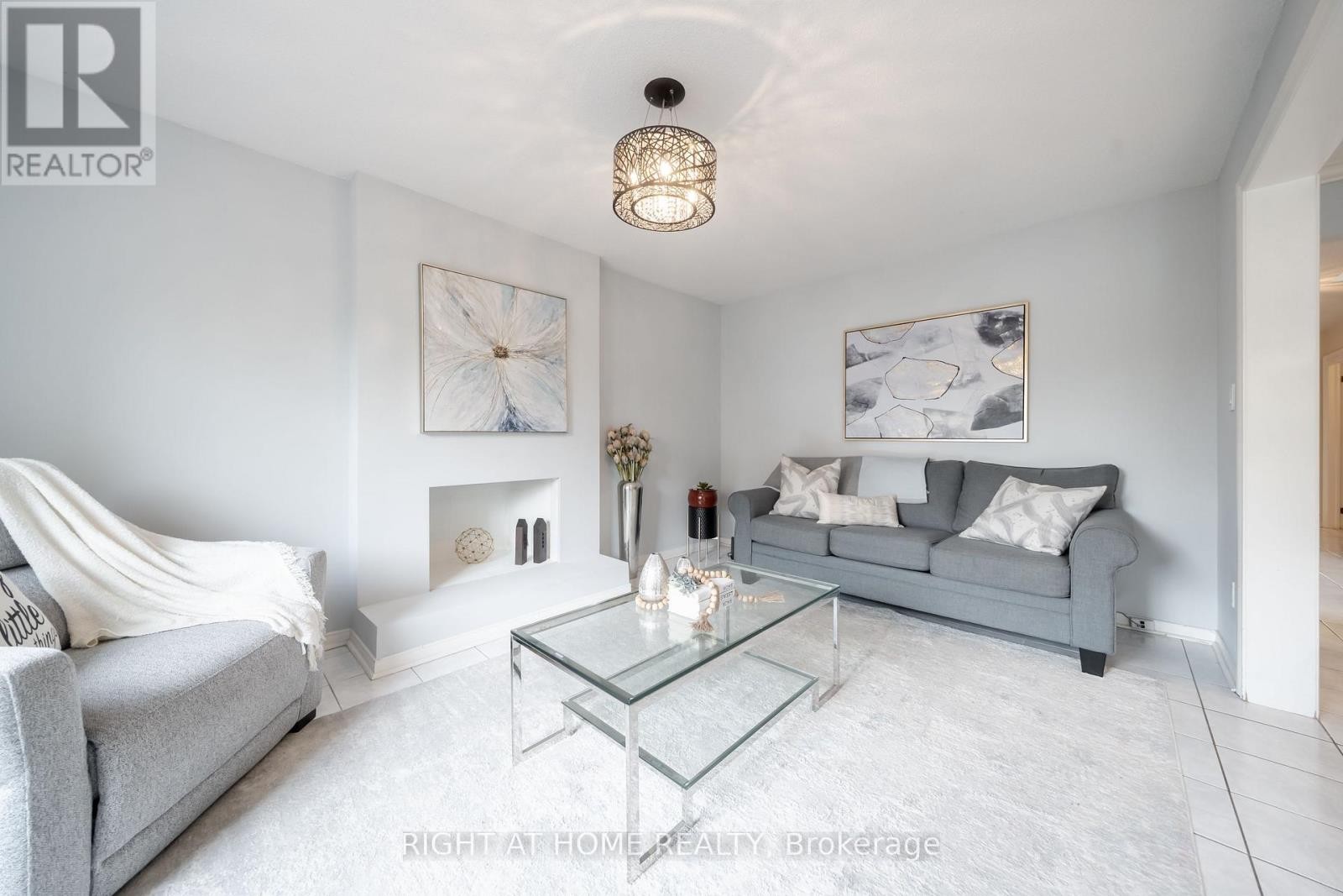 












259 TALL GRASS TRAIL

,
Vaughan (East Woodbridge),




Ontario
L4L3P7

