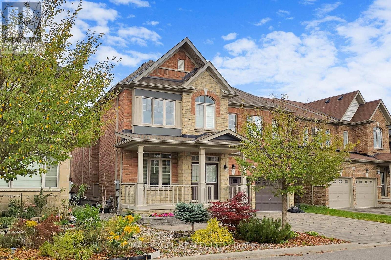 












160 ROY HARPER AVENUE

,
Aurora,




Ontario
L4G0V6

