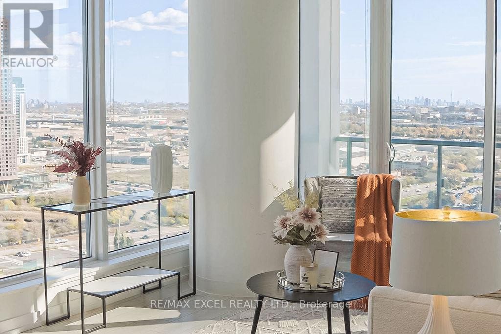 












2803 - 898 PORTAGE PARKWAY

,
Vaughan (Vaughan Corporate Centre),




Ontario
L4K0J6

