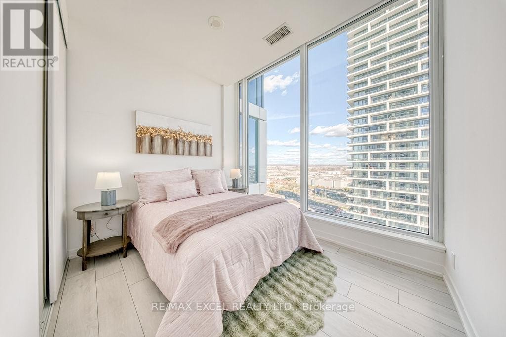 












2803 - 898 PORTAGE PARKWAY

,
Vaughan (Vaughan Corporate Centre),




Ontario
L4K0J6

