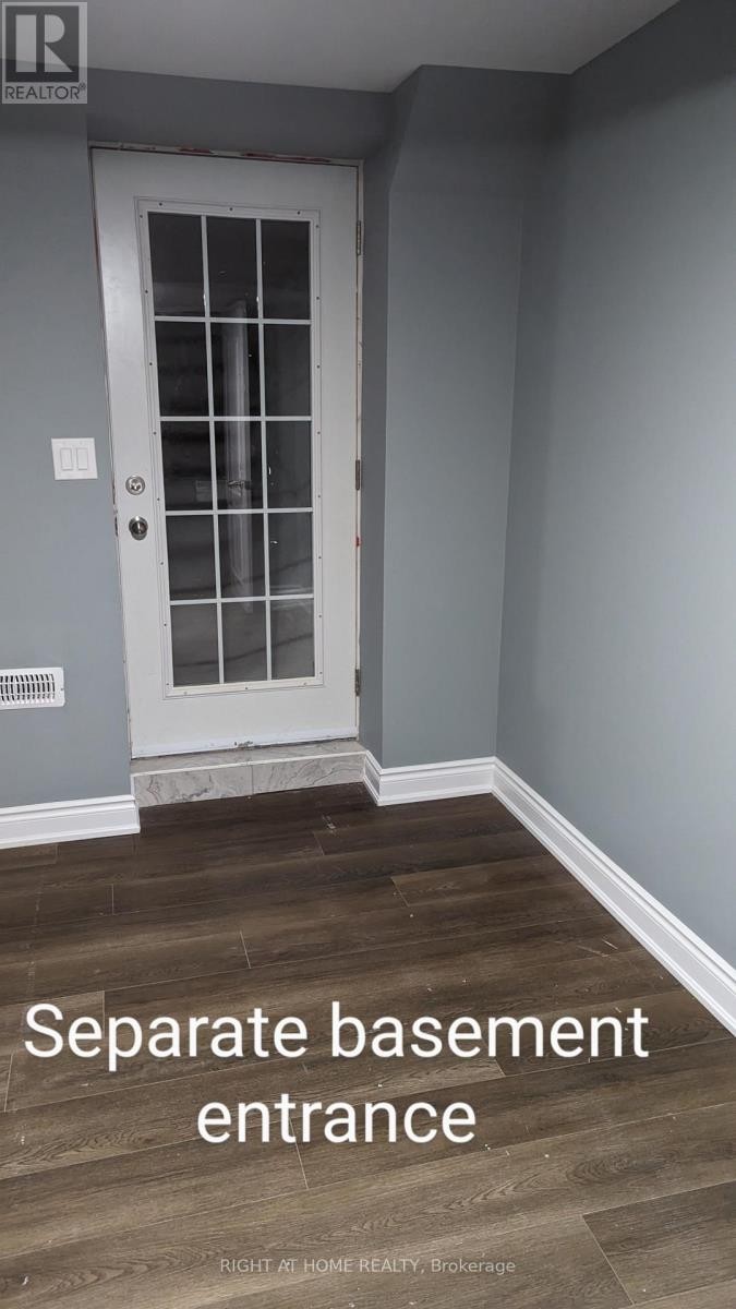 












1436 TOMKINS ROAD

,
Innisfil (Alcona),




Ontario
L9S0M8

