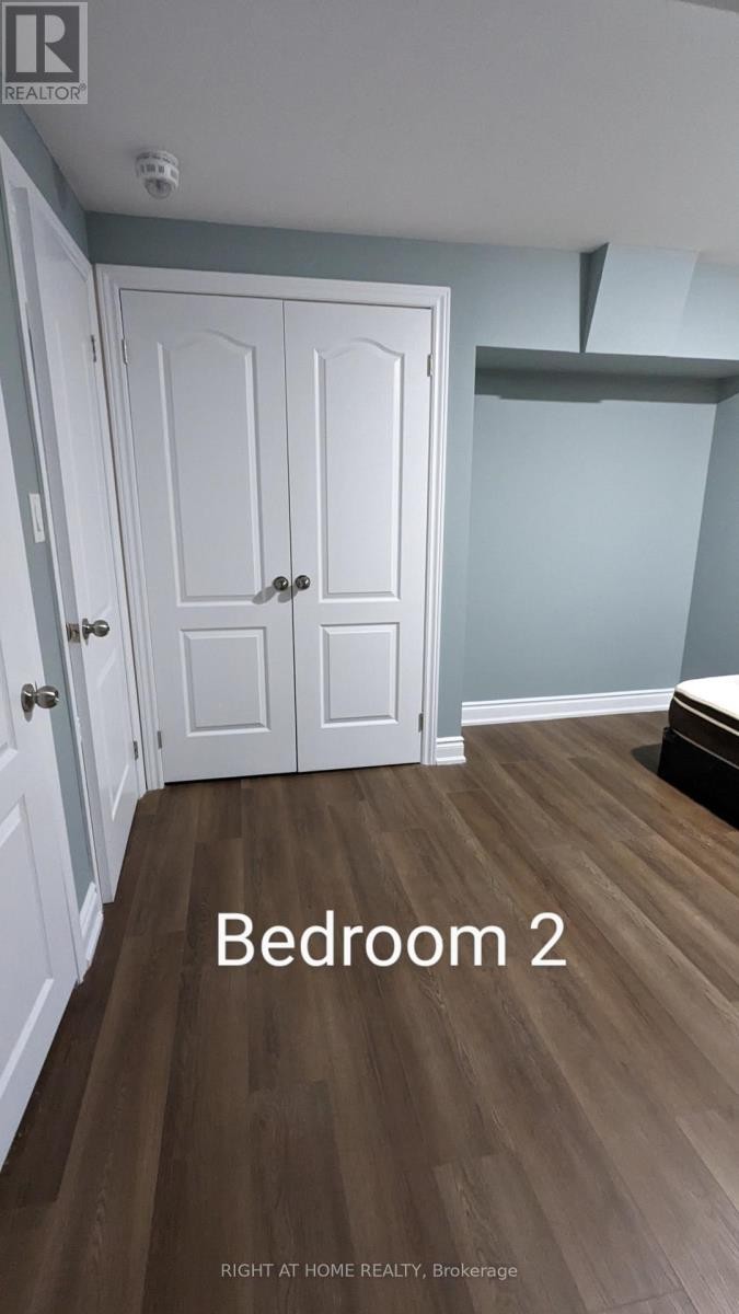 












1436 TOMKINS ROAD

,
Innisfil (Alcona),




Ontario
L9S0M8

