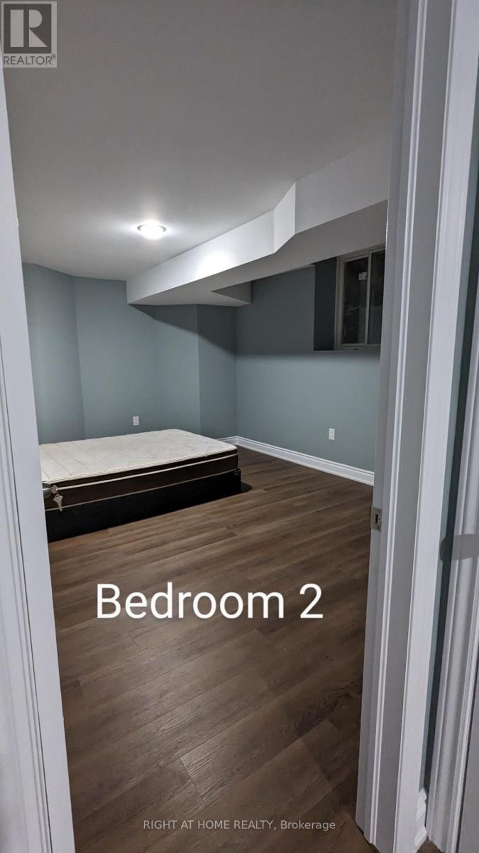 












1436 TOMKINS ROAD

,
Innisfil (Alcona),




Ontario
L9S0M8

