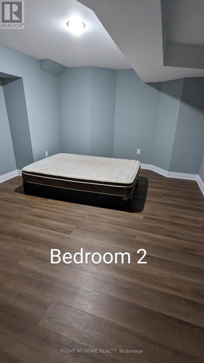 












1436 TOMKINS ROAD

,
Innisfil (Alcona),




Ontario
L9S0M8

