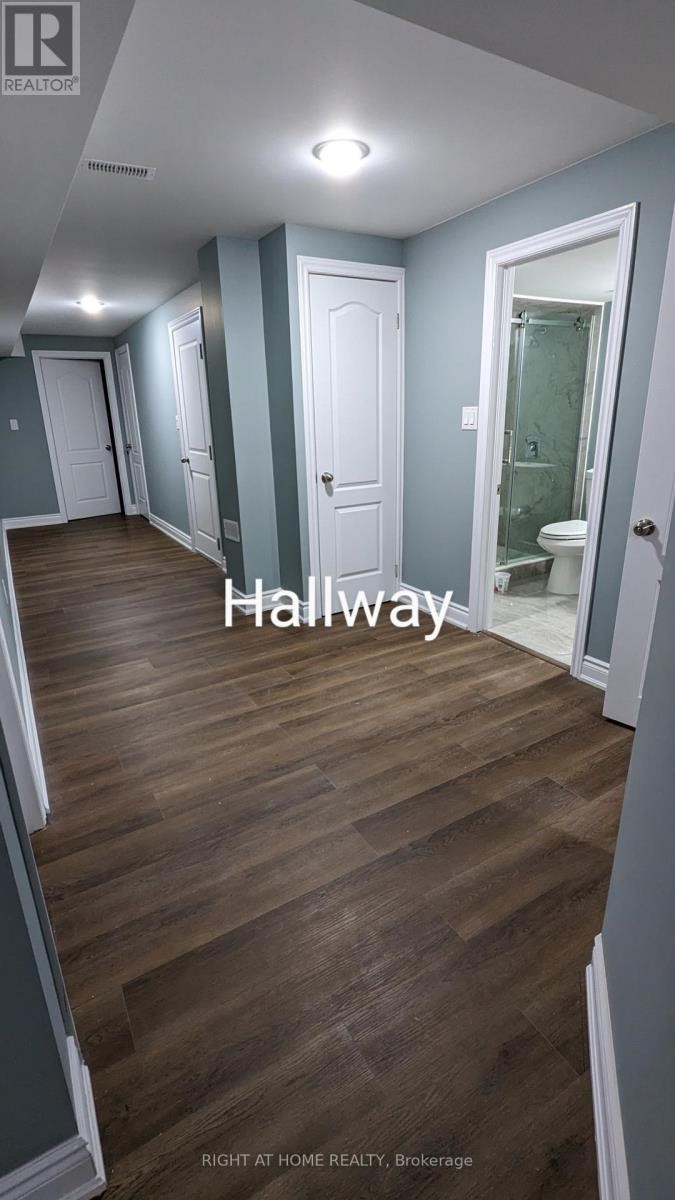 












1436 TOMKINS ROAD

,
Innisfil (Alcona),




Ontario
L9S0M8

