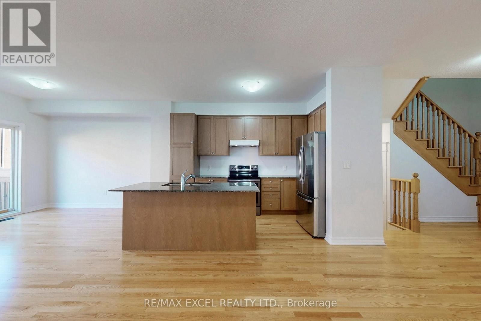 












14 TWINFLOWER LANE

,
Richmond Hill (Oak Ridges Lake Wilcox),




Ontario
L4E1E7

