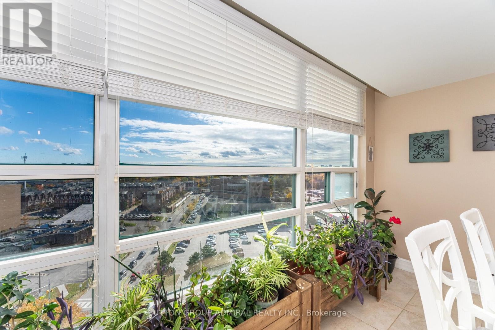 












1211 - 7825 BAYVIEW AVENUE

,
Markham (Aileen-Willowbrook),




Ontario
L3T7N2

