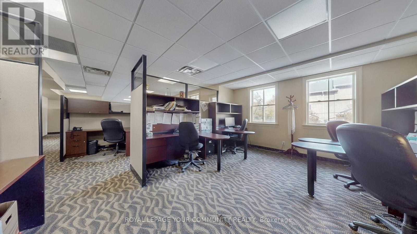 












121 ROBINSON STREET

,
Markham (Old Markham Village),




Ontario
L3P1P2

