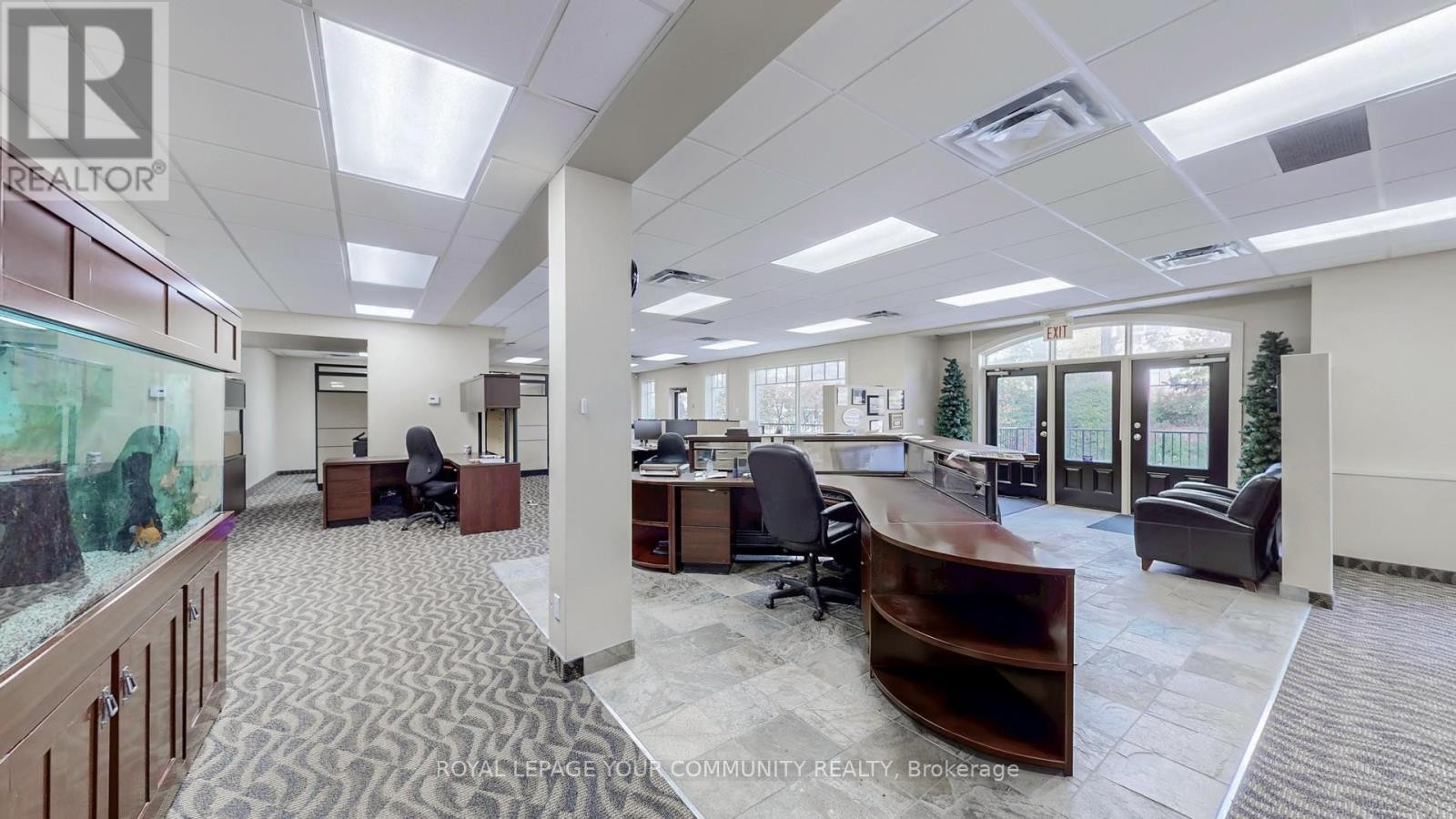 












121 ROBINSON STREET

,
Markham (Old Markham Village),




Ontario
L3P1P2

