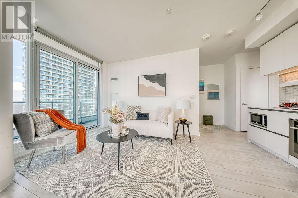 












2803 - 898 PORTAGE PARKWAY

,
Vaughan (Vaughan Corporate Centre),




Ontario
L4K0J6

