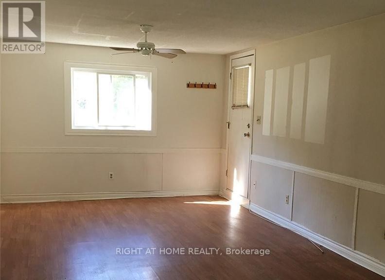 












MAIN - 10 B MILL STREET

,
Essa (Angus),




Ontario
L3W0C7

