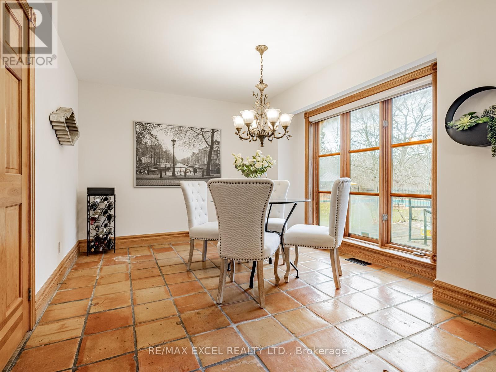 












4138 19TH AVENUE

,
Markham,




Ontario
L6C1M2

