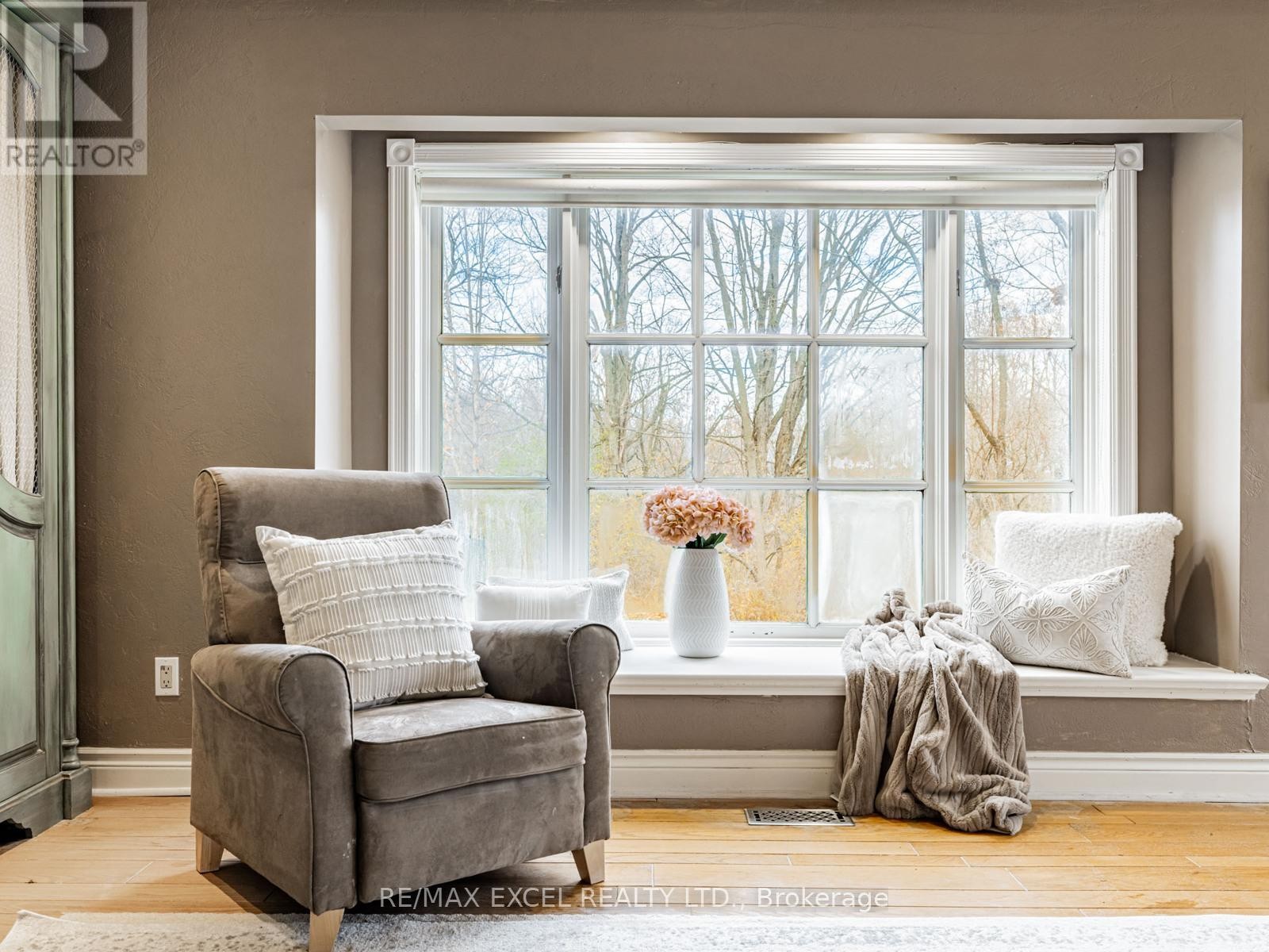 












4138 19TH AVENUE

,
Markham,




Ontario
L6C1M2

