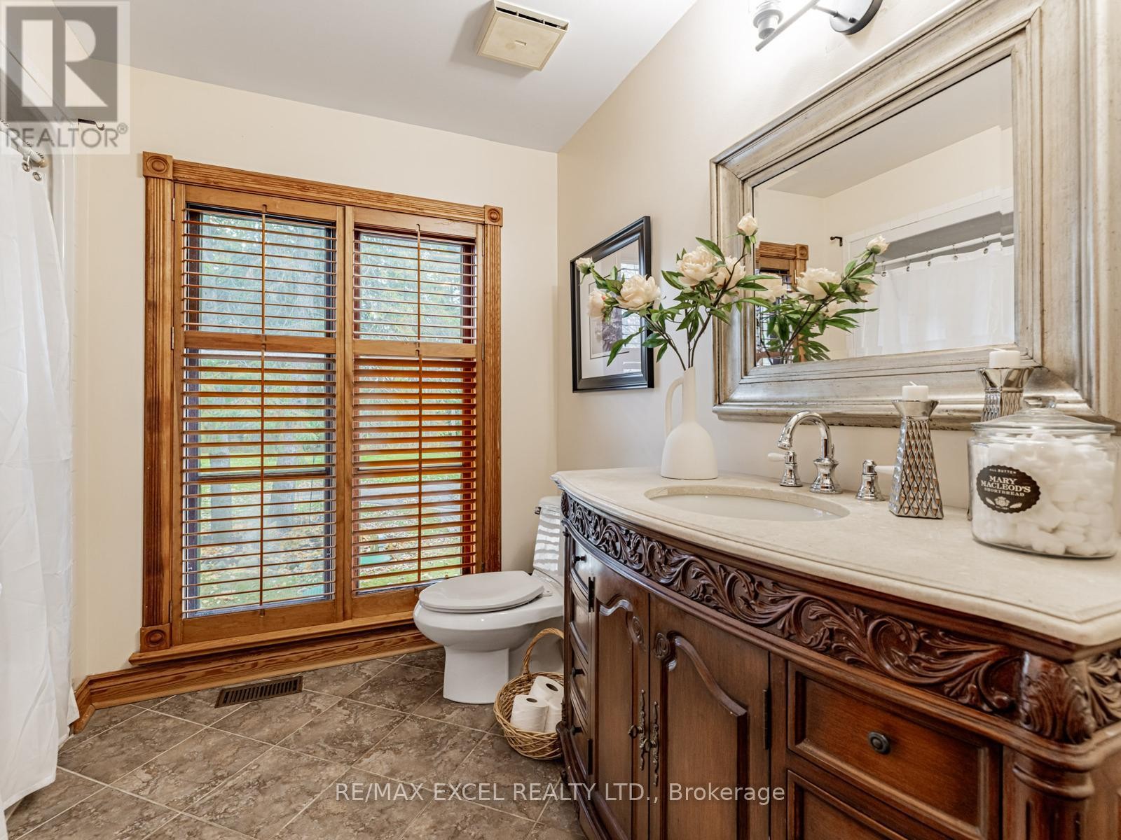 












4138 19TH AVENUE

,
Markham,




Ontario
L6C1M2

