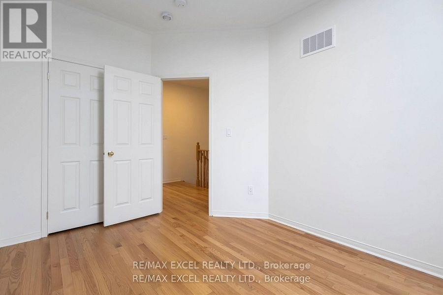 












69 WILLIAM F BELL PARKWAY

,
Richmond Hill,




Ontario
L4S0K1

