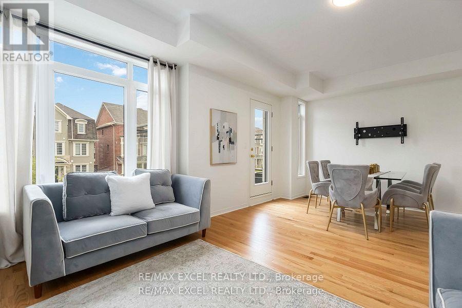 












69 WILLIAM F BELL PARKWAY

,
Richmond Hill,




Ontario
L4S0K1

