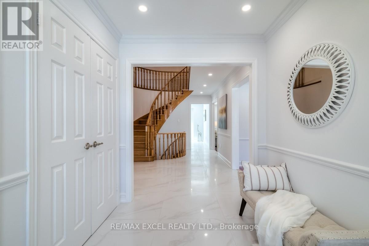 












310 RAYMERVILLE DRIVE

,
Markham (Raymerville),




Ontario
L3P6N9

