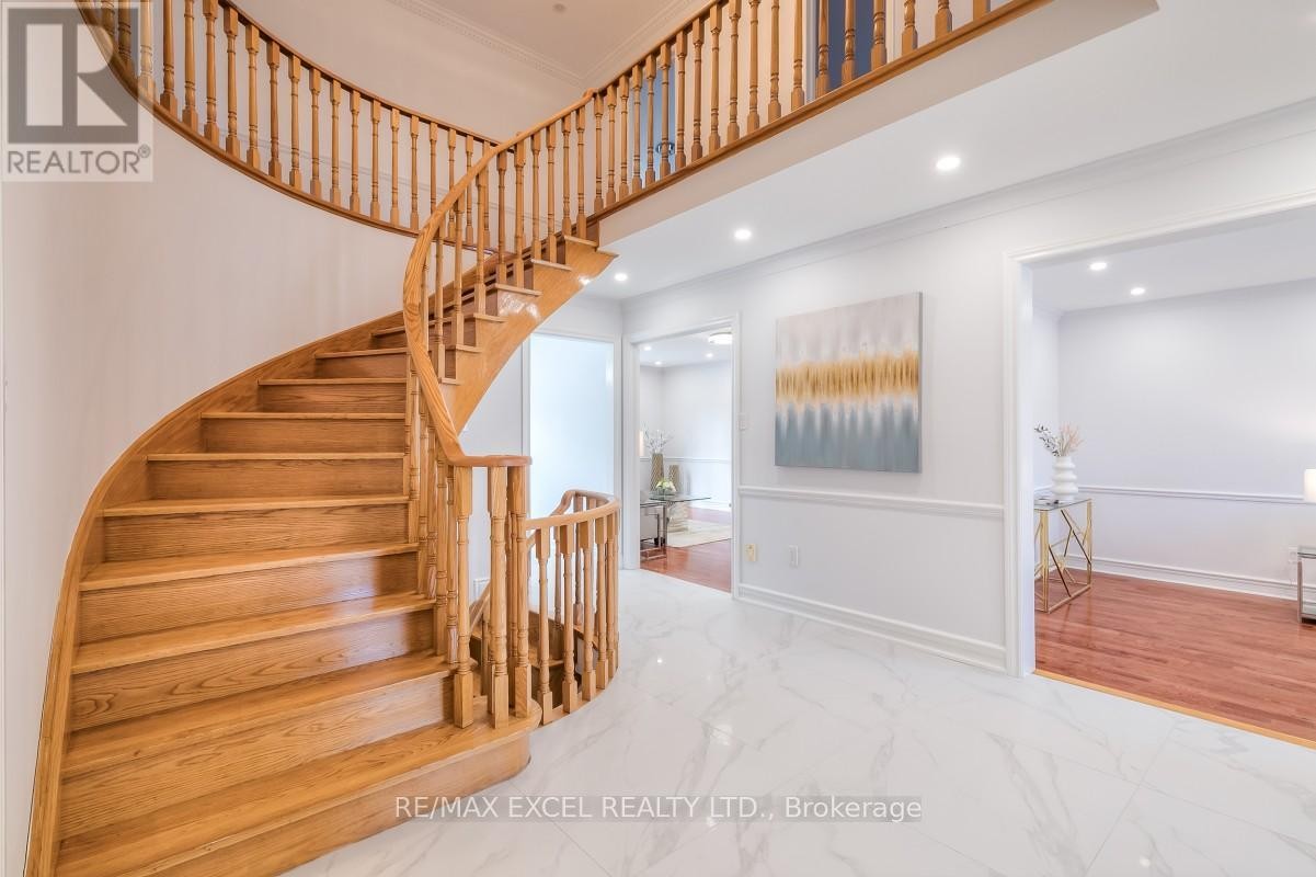 












310 RAYMERVILLE DRIVE

,
Markham (Raymerville),




Ontario
L3P6N9

