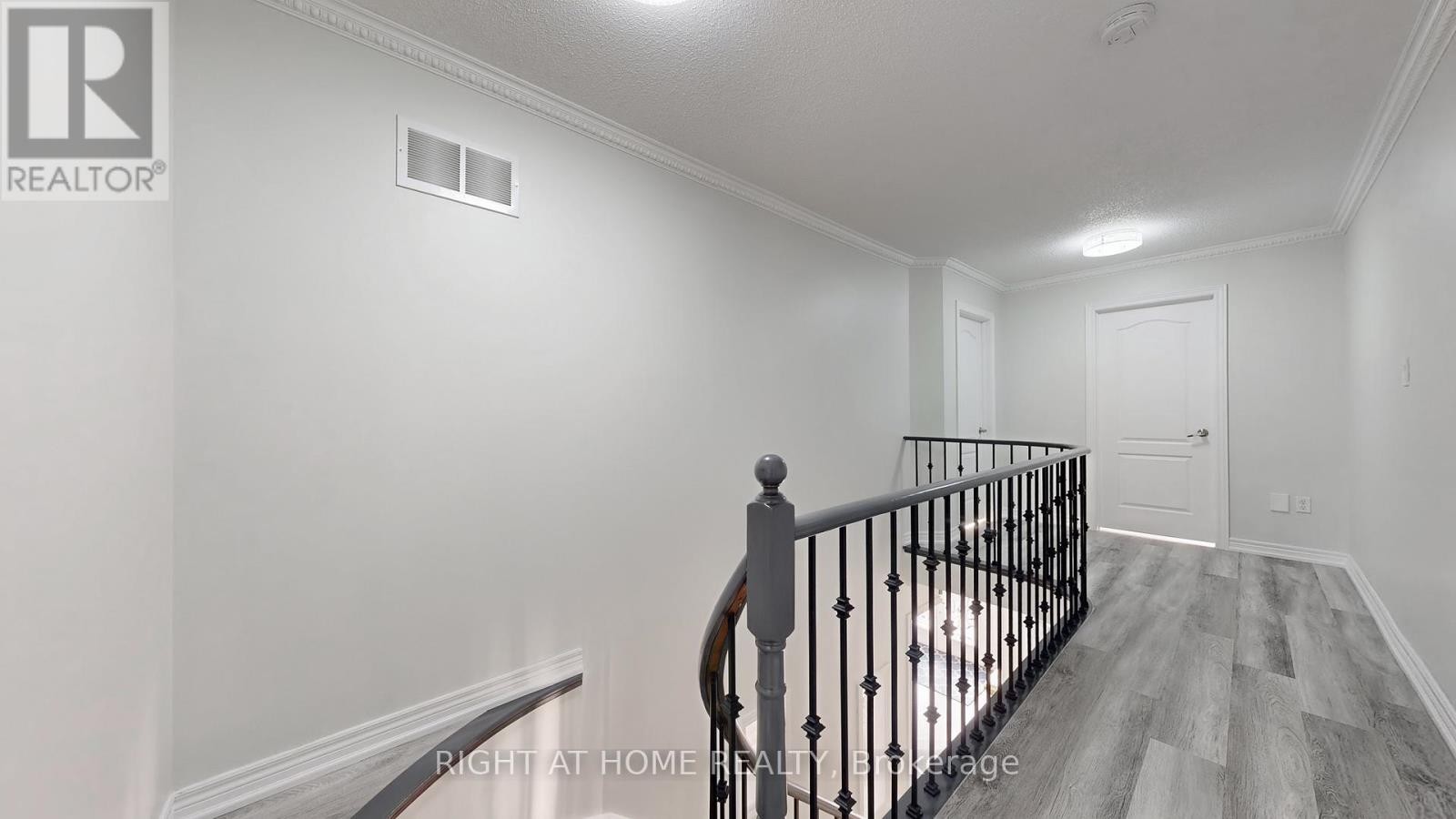 












419 ELSON STREET

,
Markham (Cedarwood),




Ontario
L3S4T8

