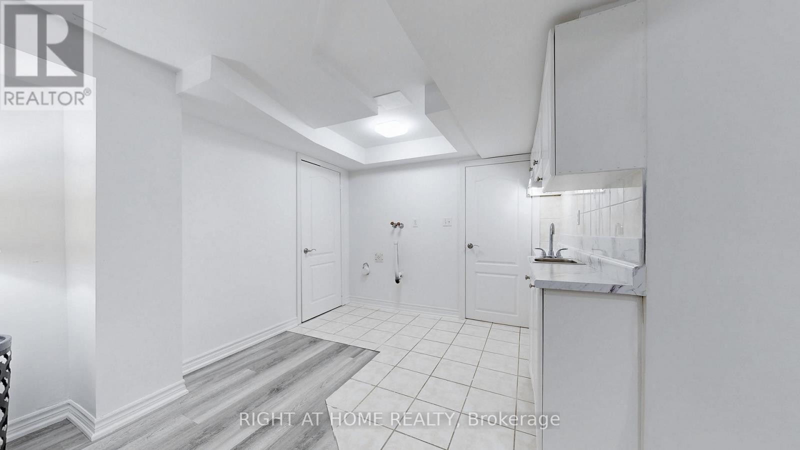 












419 ELSON STREET

,
Markham (Cedarwood),




Ontario
L3S4T8

