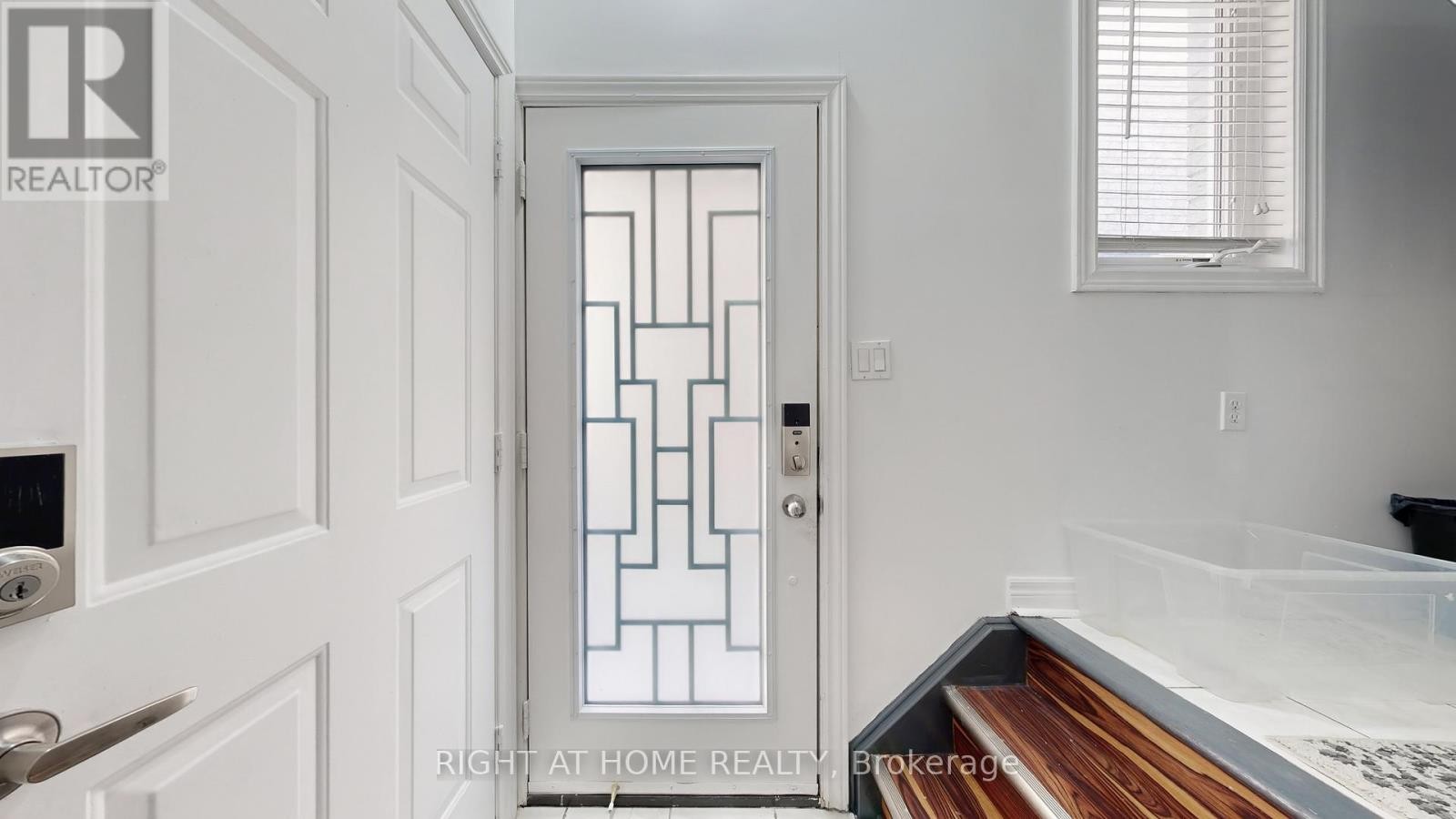 












419 ELSON STREET

,
Markham (Cedarwood),




Ontario
L3S4T8

