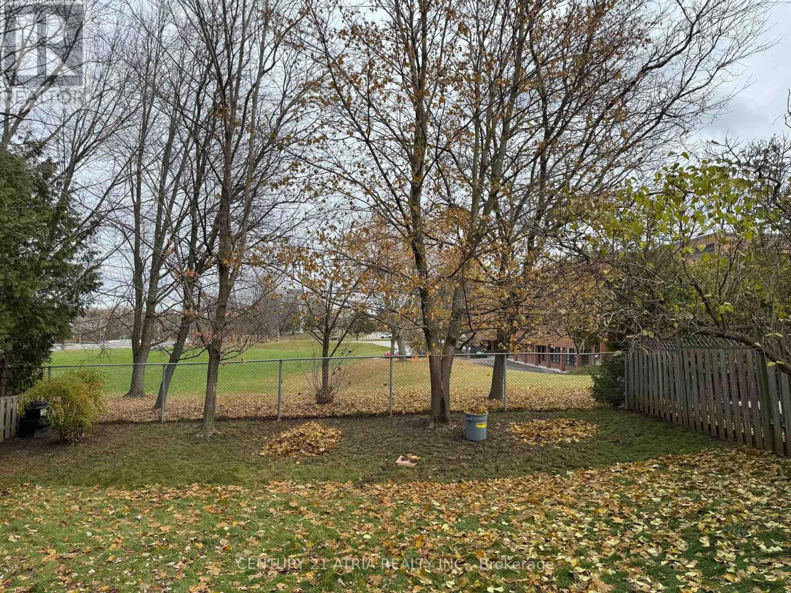 












15 TIMPSON DRIVE

,
Aurora (Aurora Highlands),




Ontario
L4G5K6

