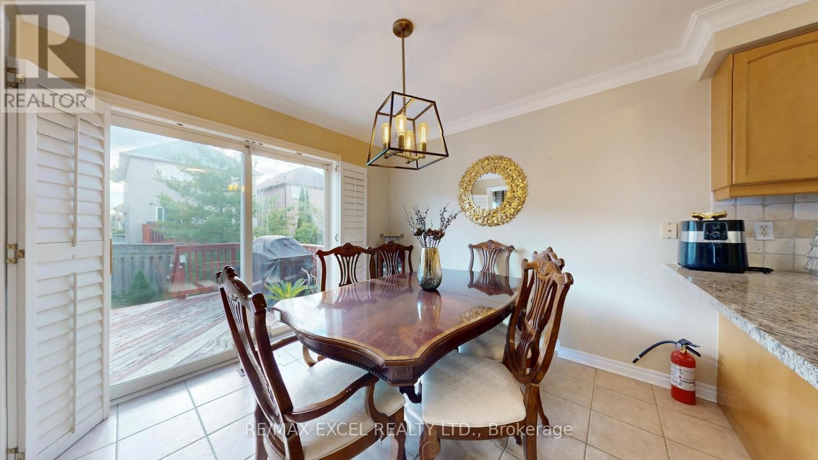 












50 WILDFLOWER DRIVE

,
Richmond Hill (Oak Ridges),




Ontario
L4E3Y7

