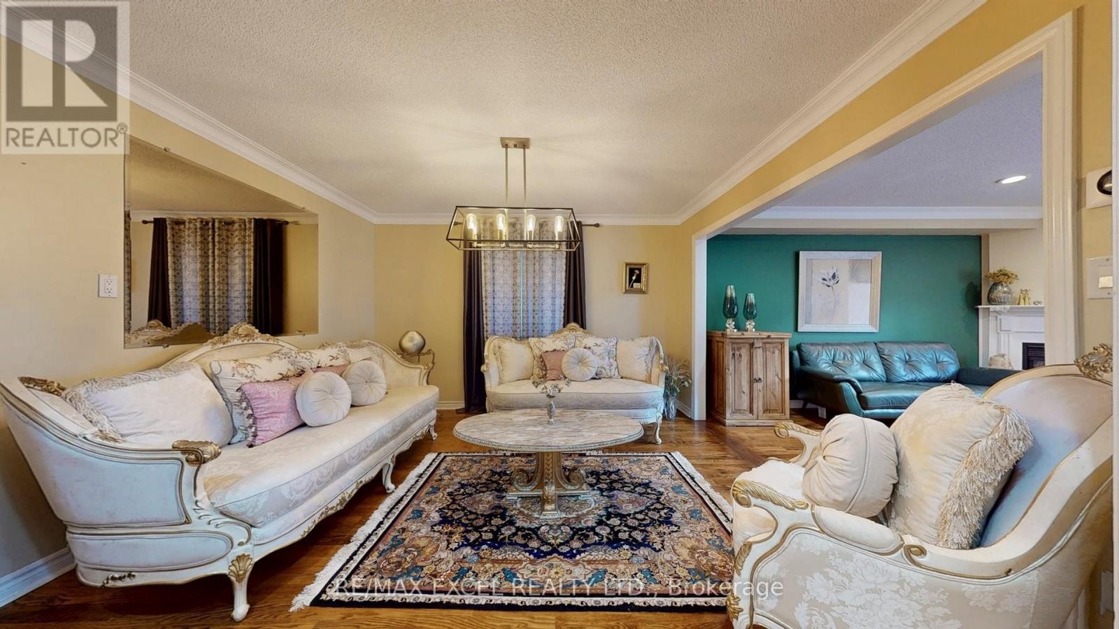 












50 WILDFLOWER DRIVE

,
Richmond Hill (Oak Ridges),




Ontario
L4E3Y7

