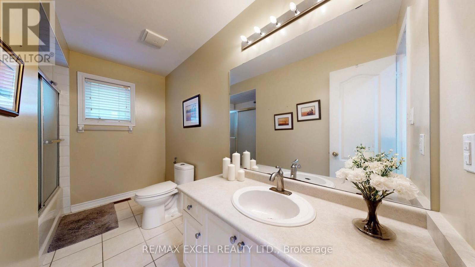 












50 WILDFLOWER DRIVE

,
Richmond Hill (Oak Ridges),




Ontario
L4E3Y7

