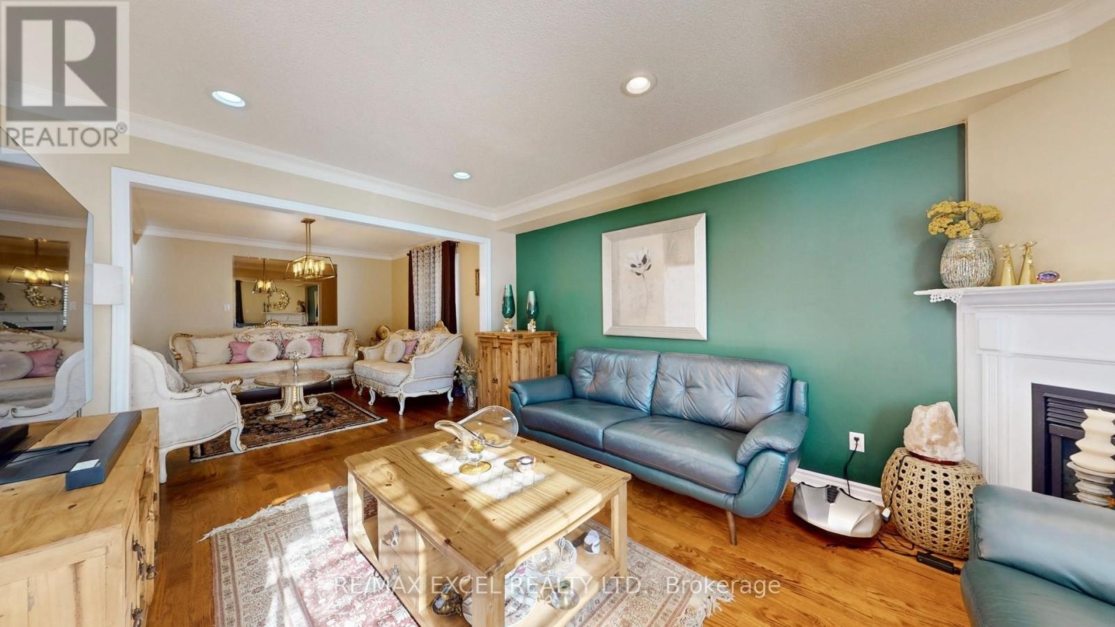 












50 WILDFLOWER DRIVE

,
Richmond Hill (Oak Ridges),




Ontario
L4E3Y7

