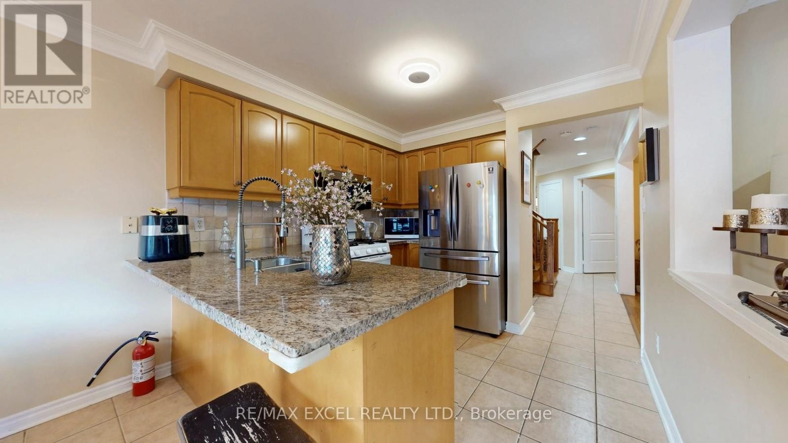 












50 WILDFLOWER DRIVE

,
Richmond Hill (Oak Ridges),




Ontario
L4E3Y7

