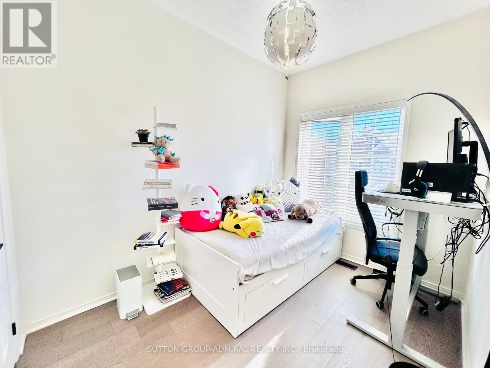 












14 MCGRATH AVENUE

,
Richmond Hill,




Ontario
L4S0K5

