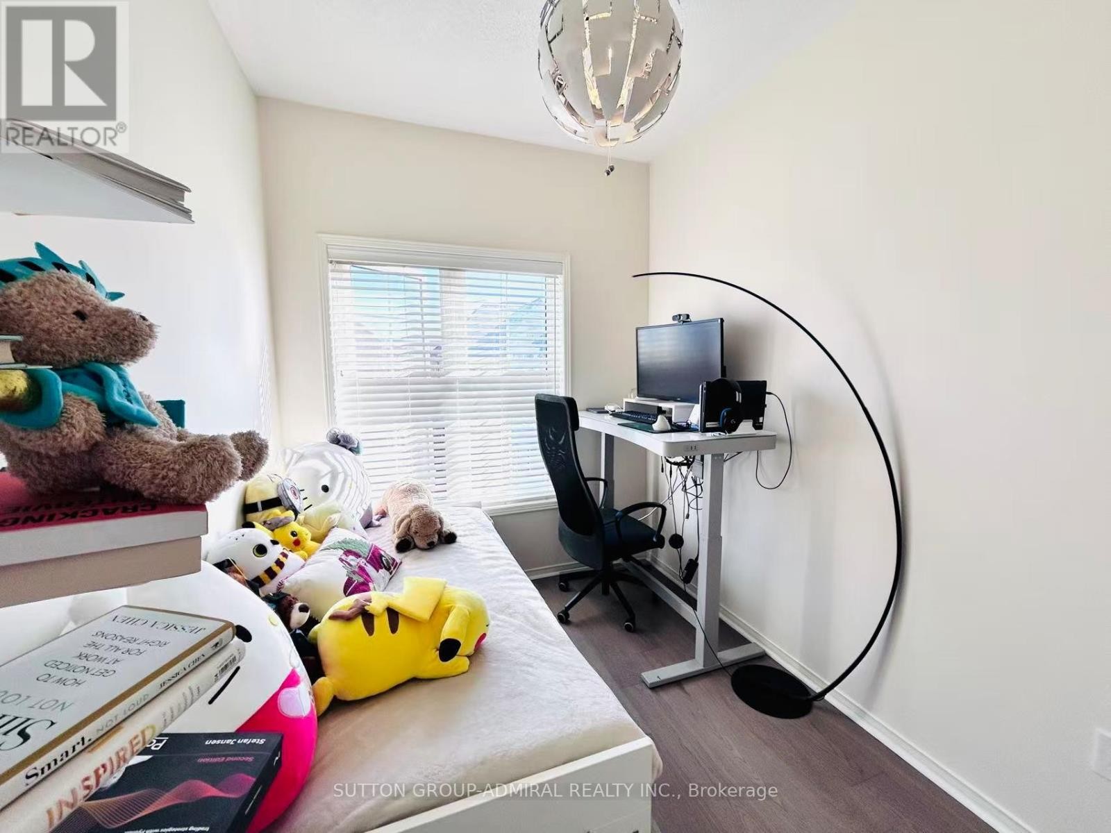 












14 MCGRATH AVENUE

,
Richmond Hill,




Ontario
L4S0K5

