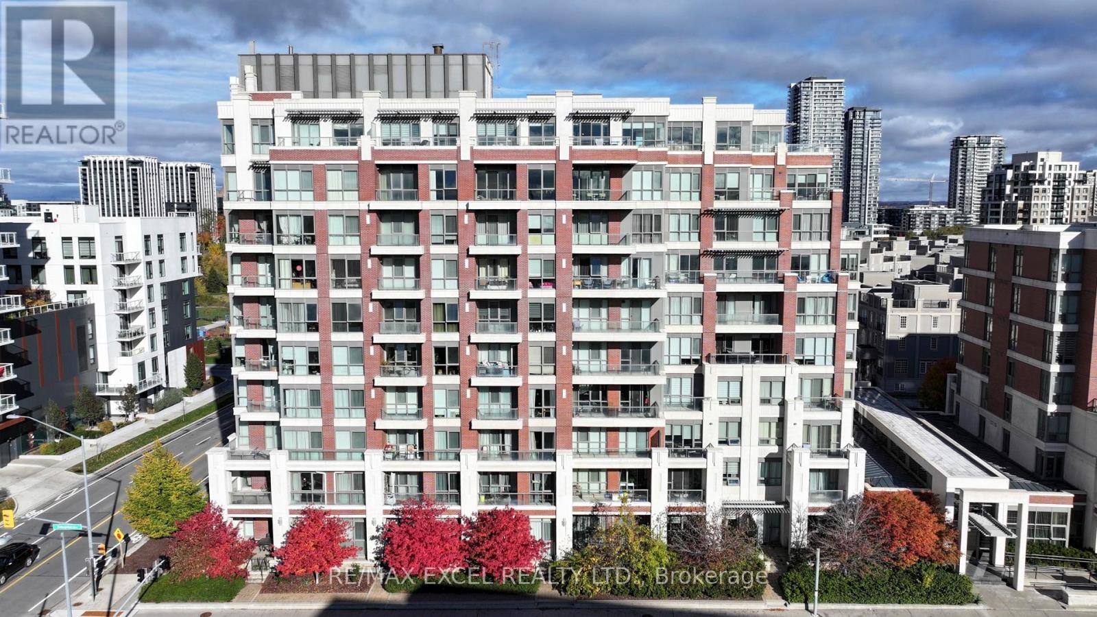 












110 - 1 UPPER DUKE CRESCENT

,
Markham (Unionville),




Ontario
L6G0B6

