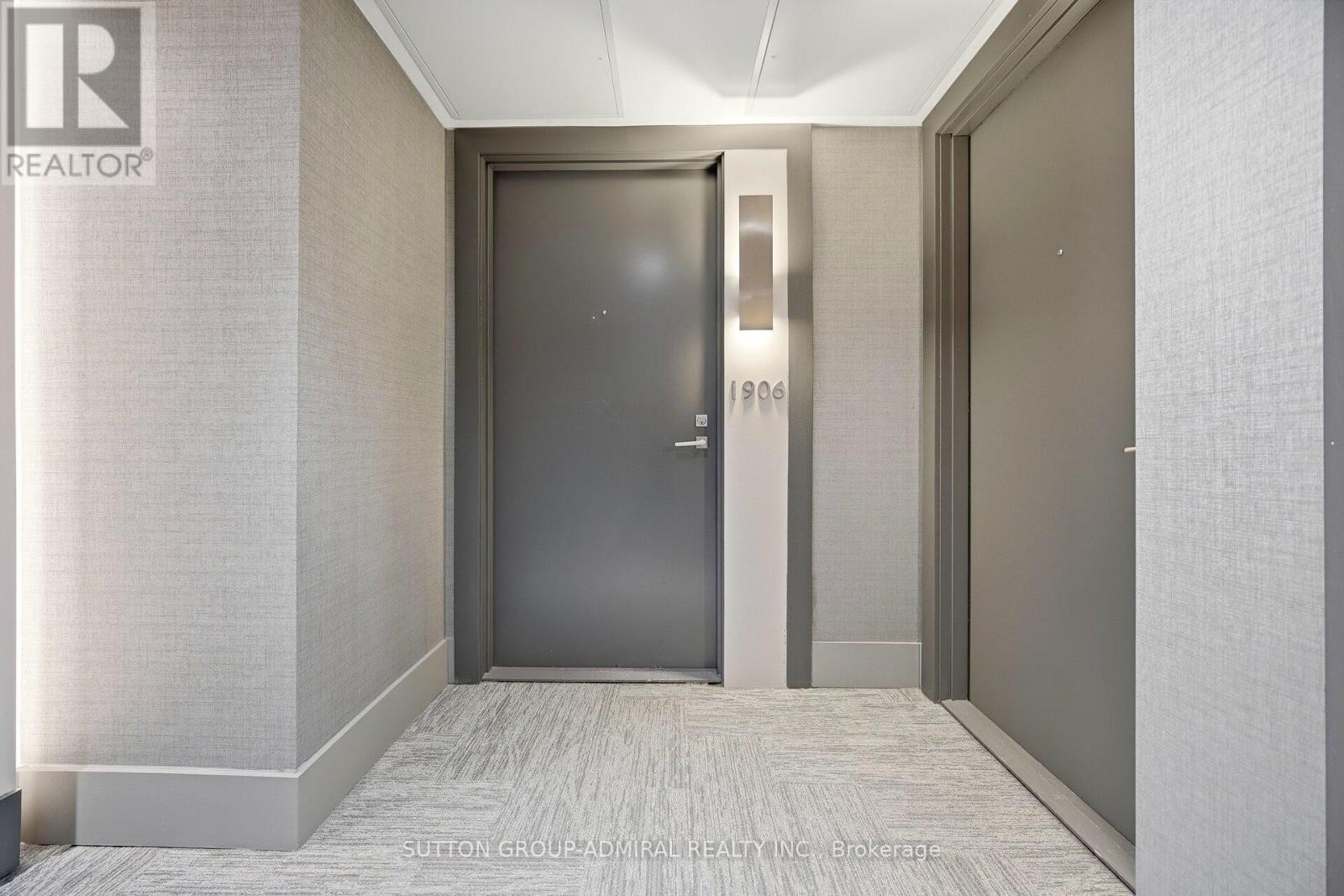 












2908 HIGHWAY 7

,
Vaughan (Concord),




Ontario
L4K0K5

