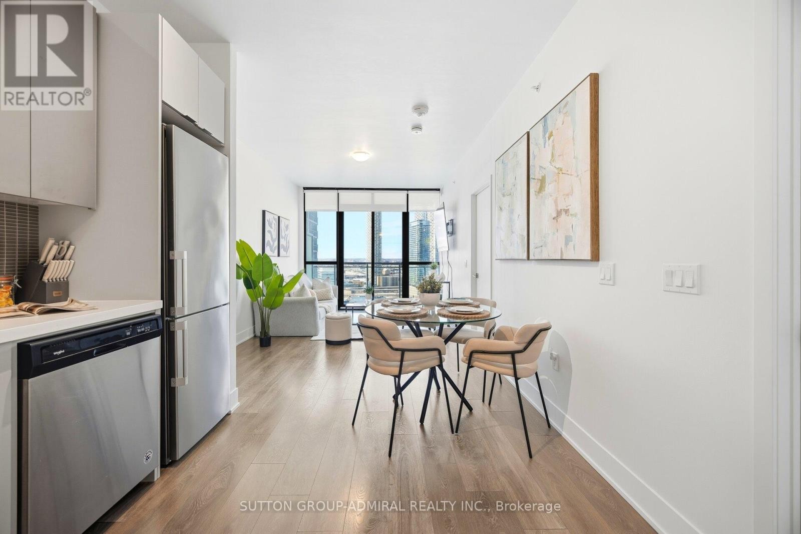 












2908 HIGHWAY 7

,
Vaughan (Concord),




Ontario
L4K0K5

