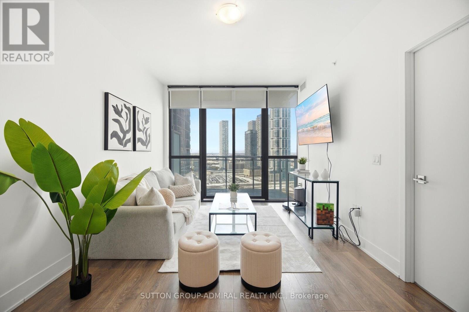 












2908 HIGHWAY 7

,
Vaughan (Concord),




Ontario
L4K0K5

