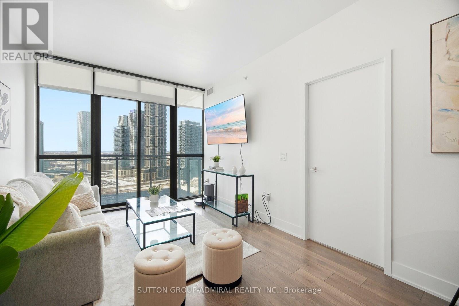 












2908 HIGHWAY 7

,
Vaughan (Concord),




Ontario
L4K0K5

